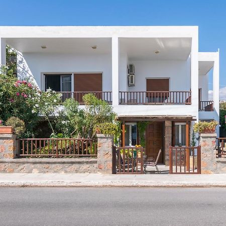 Kourita Garden Apartment With Sea View Near To The Port Of Milos アダマス エクステリア 写真